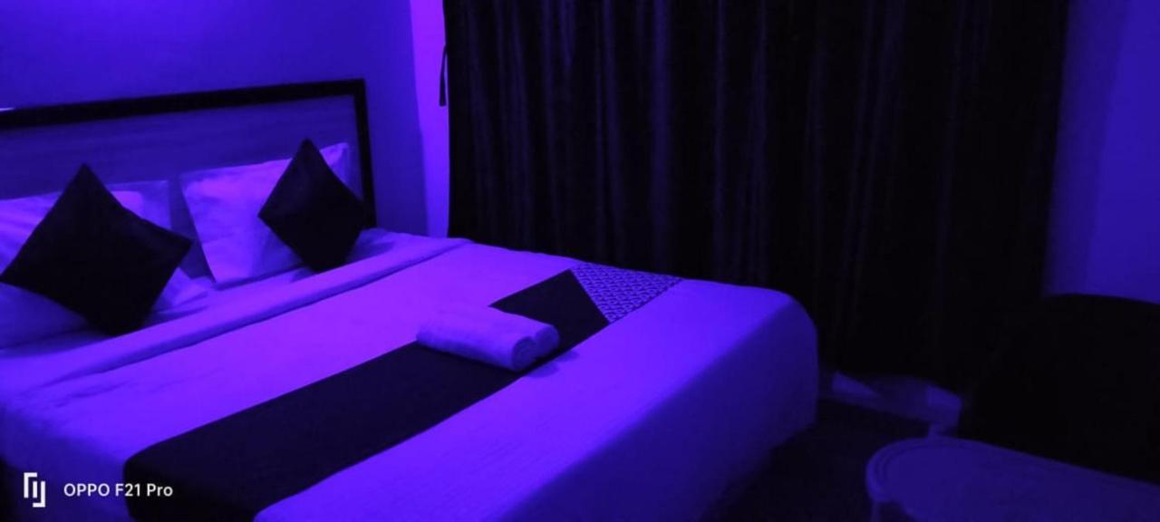 A1 Rooms Sea Gold Puri Exterior photo